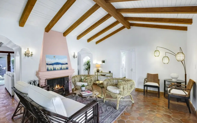 Casa Rosa