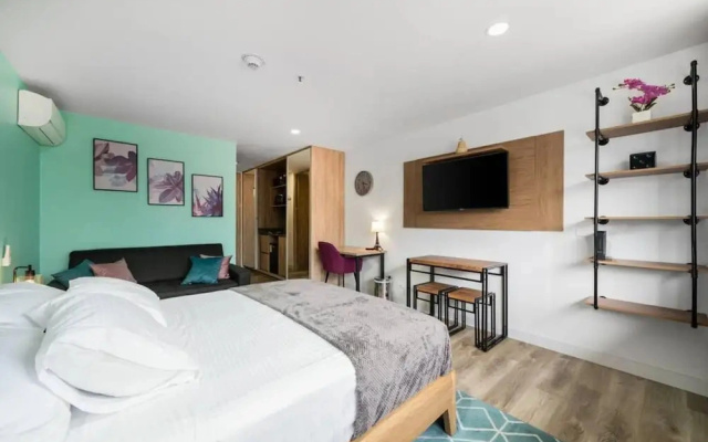 Go Living Suites - 1407
