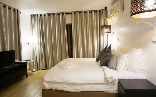 De Paris Self Service Apartment