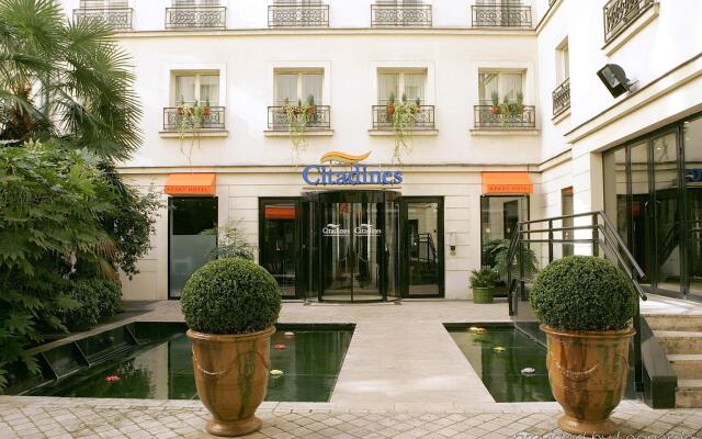 Отель Citadines Opéra Paris вид на фасад
