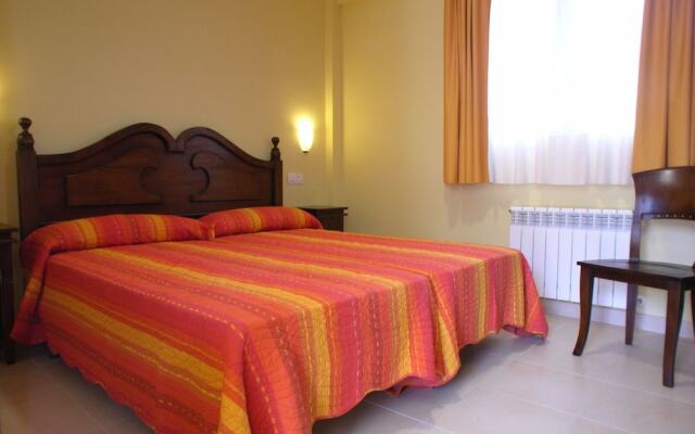 Отель Playa De Toro Apartamentos комната для гостей