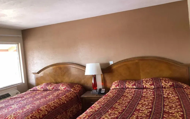 Buckboard Motel