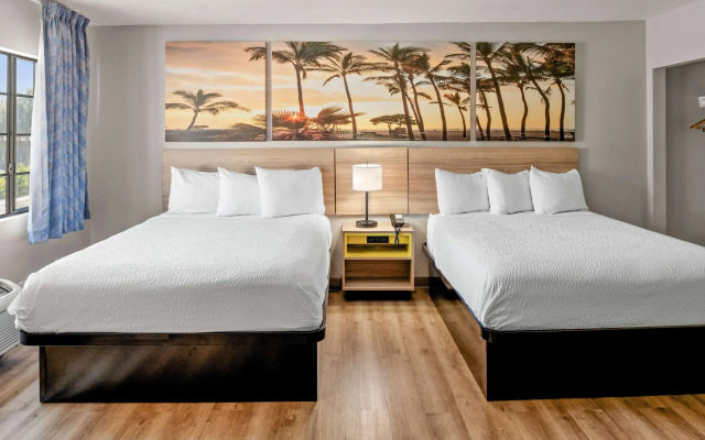 Days Inn & Suites by Wyndham Artesia