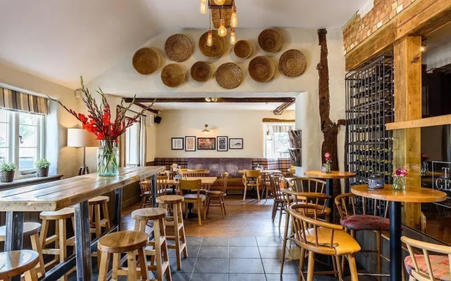 The George Inn