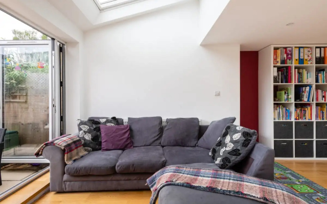 The Jericho Retreat - Bright & Spacious 4BDR Home with Garden