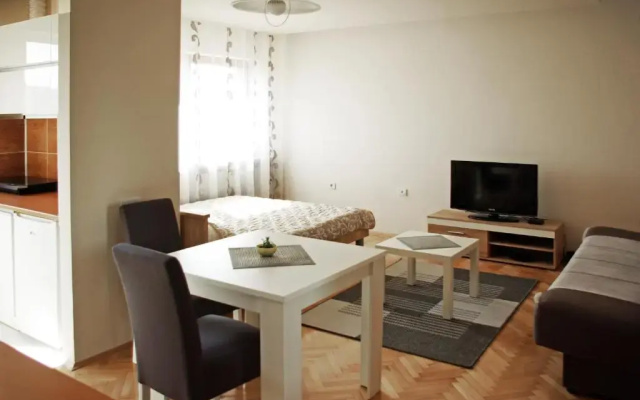 Square Studio Apartment