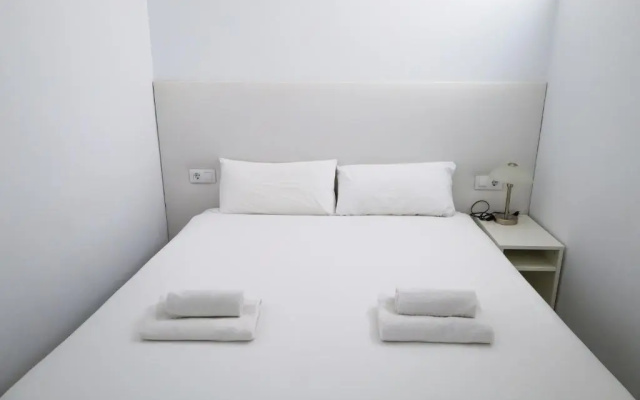 Lovely Sea View FREE WIFI