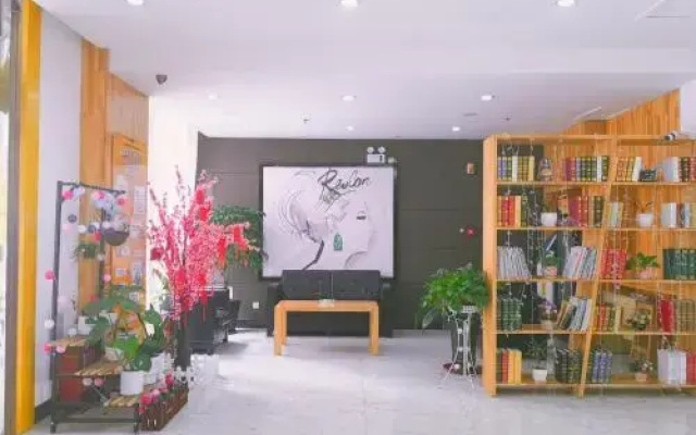 7Days Premium Dalian Airport