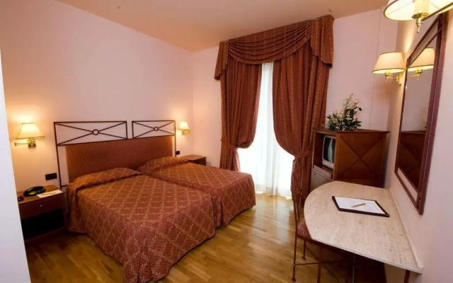 Hotel Semifonte