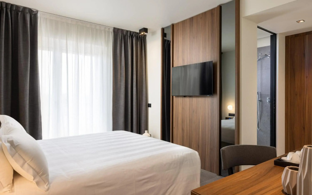 B21 Lifestyle Hotel