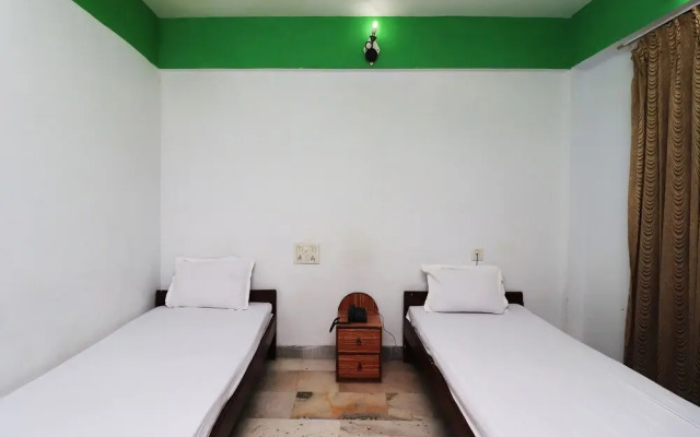 Hotel Jeevak International by OYO Rooms