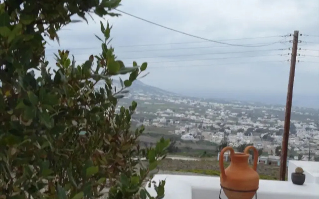 Wine And Wind House