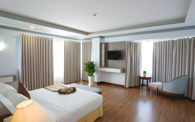 Saigon Ninh Chu Hotel & Resort