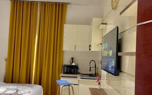Lisa Suites and Hotels
