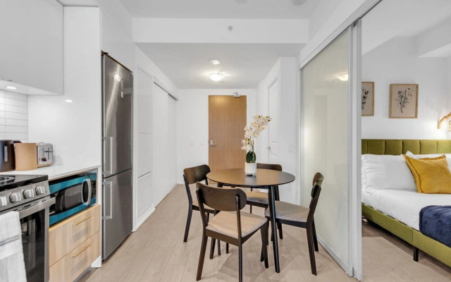 Harbourfront View Suites
