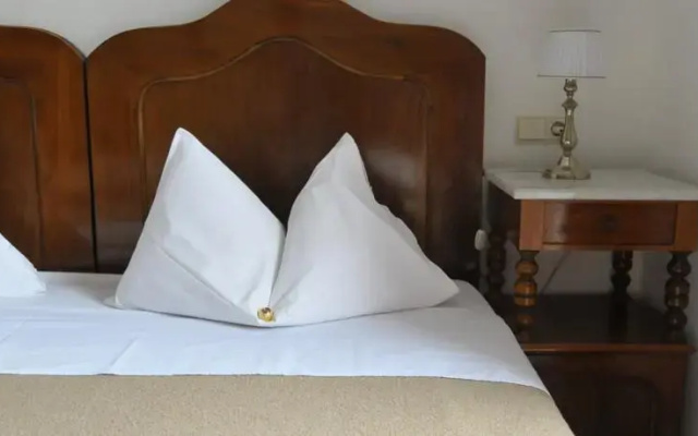 Hotel Baur Am See