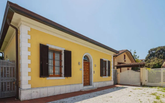 House Carlotta Forte dei Marmi