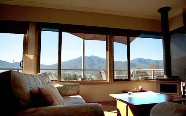 Elevation Mt Beauty Inn