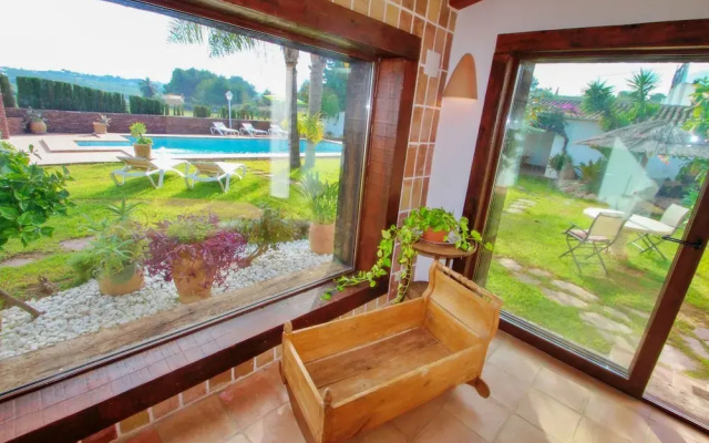 Finca La Coma - modern, well-equipped villa with private pool in Benissa