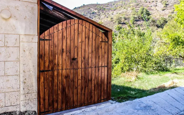 Vasiliou House