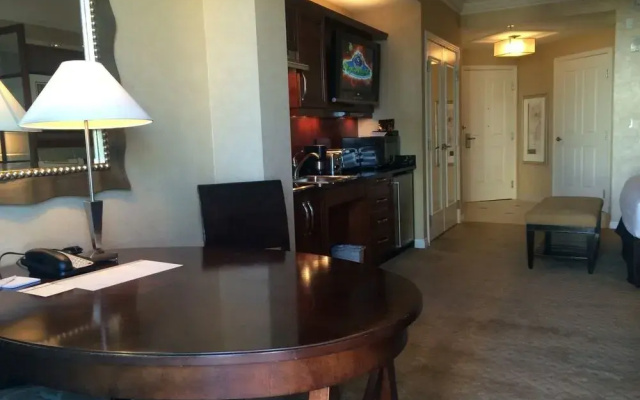 The Signature at MGM Grand