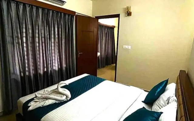 Fabhotel Jk Grand