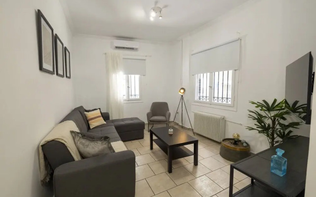 Phaedrus Living: Athens Studios Angel