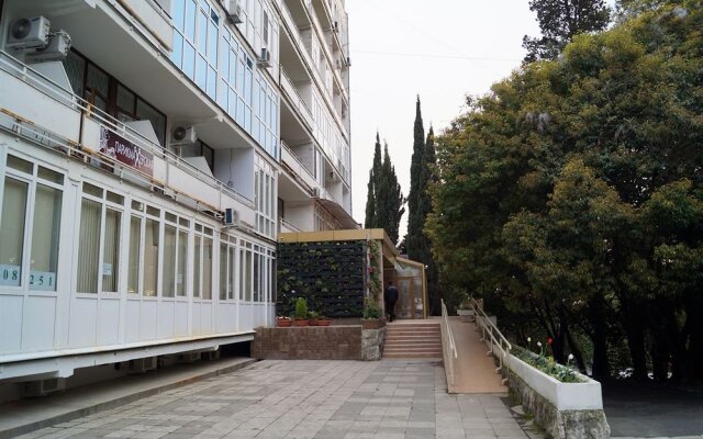 Гостиница Sun-Svet Guesthouse вид на фасад