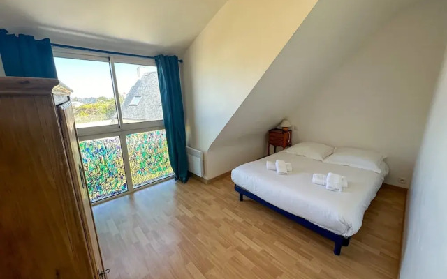 House in Ploudalmezeau With Beach Access
