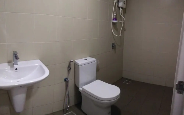 i-City Seksyen 7 Guesthouse ByKA