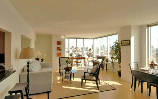 Modern Apartments in University Park