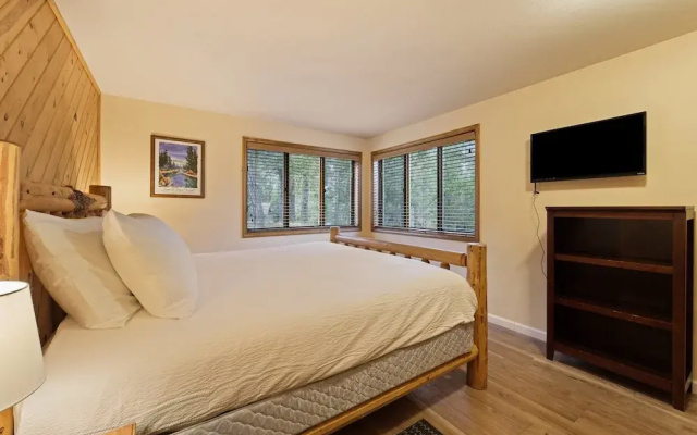 Tan Oak 2 3 Bedroom Home