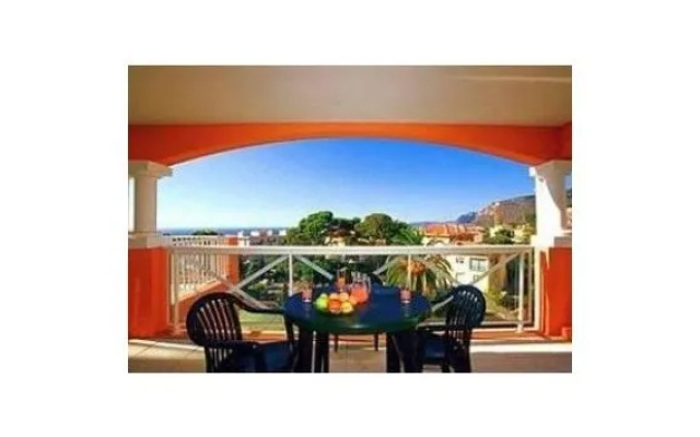 Residence Quietude Evasion