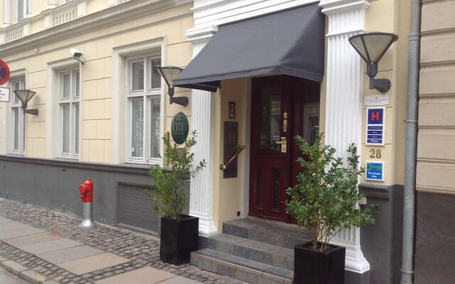 Hotel Tiffany вид на фасад