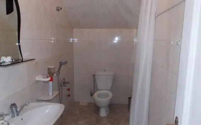David Hostel