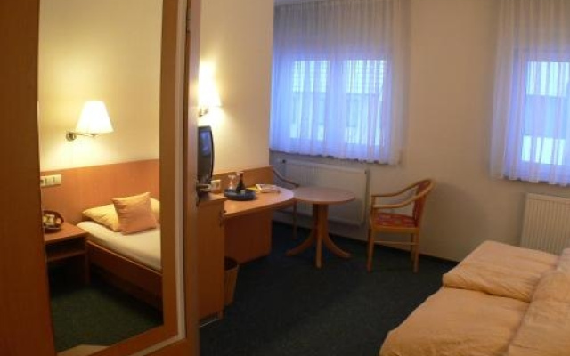 Hotel Loewen