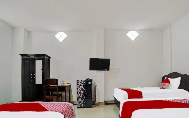 OYO Life 91984 Taufik Kost Syariah