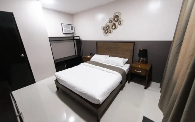 Bumble V Hotel