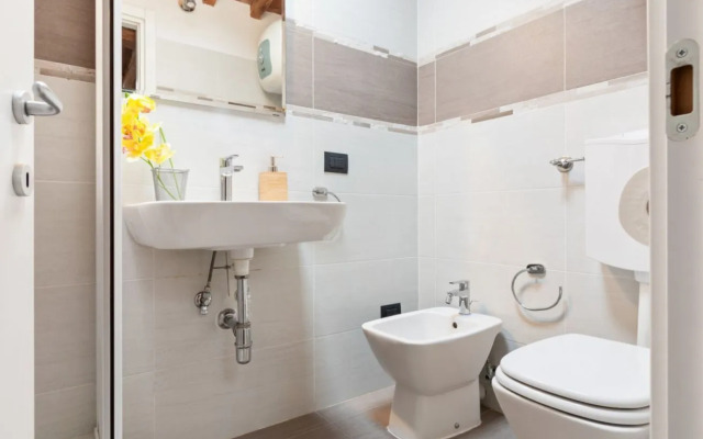 Modern Studio Flat - 3 mins from Duomo Square