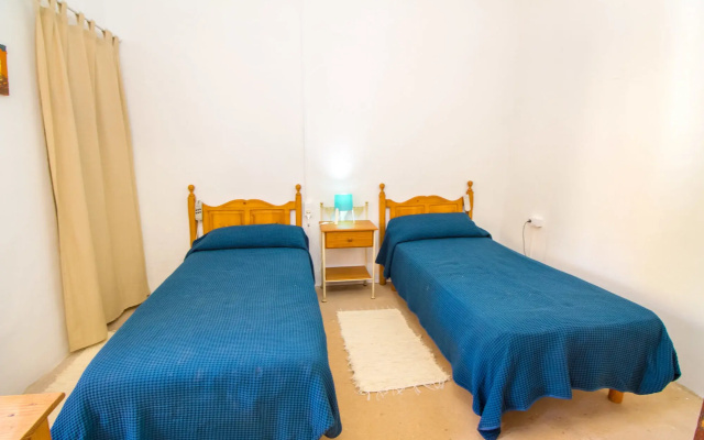 Flat 201M² 4 Bedrooms 3 Bathrooms - Limassol