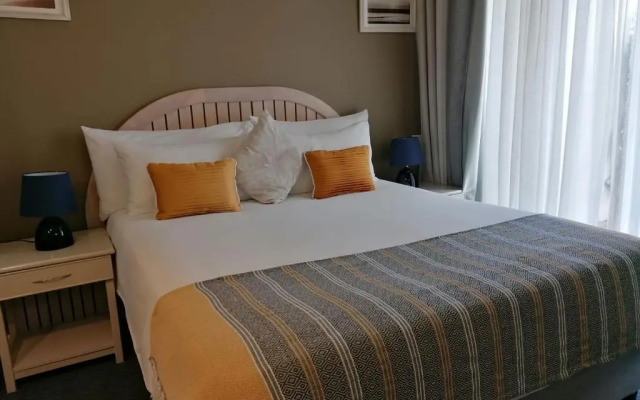 Leisure Bay Apartments