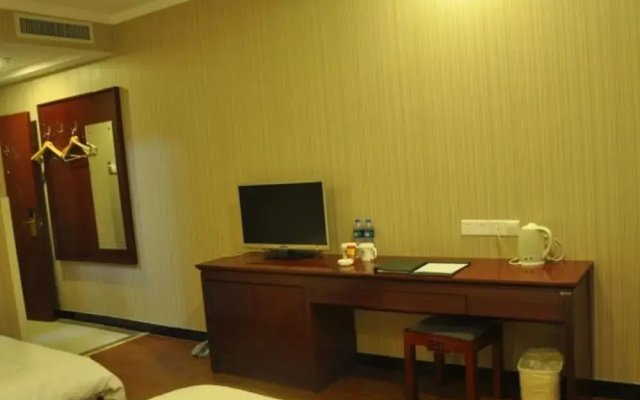GreenTree Inn TaiYuan Jiancaoping District XingHua Street Hotel