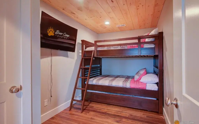 Leconte Mountain Lodge