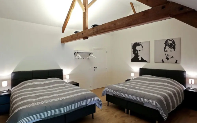 Lovely Holiday Home In Maldegem With Garden