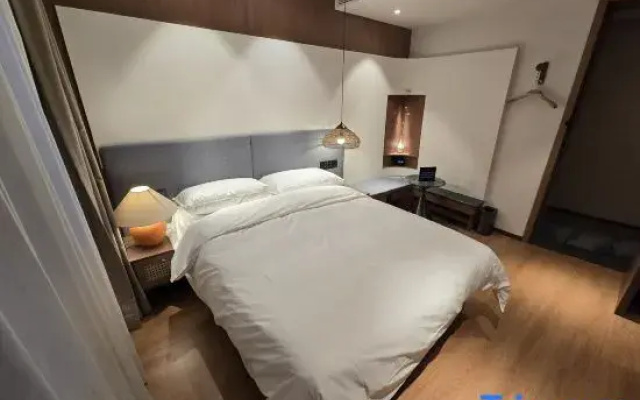 Jingyu Homestay (Beijing Wangfujing Street Xiehe Hospital)