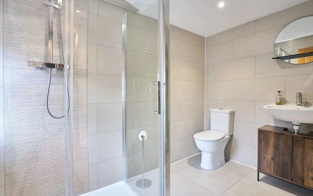 Host Stay 2b Hamilton Road