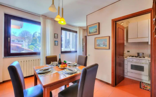 Laura's Cozy Apartment Stresa Center