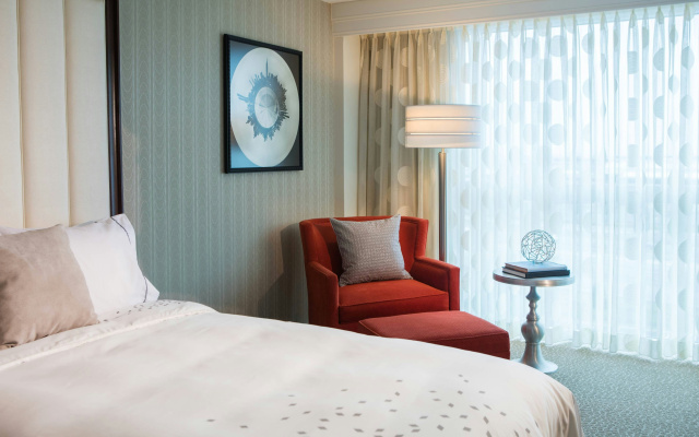 Renaissance Newark Airport Hotel