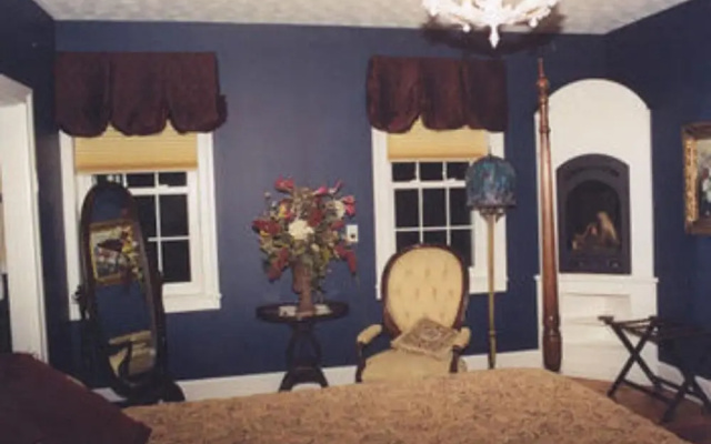 Monier Manor