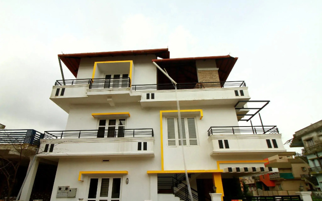 OYO 17311 Alaka Rester Home Stay